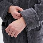 картинка Халат мужской велюровый Solo Graphite магазин Одежда+ являющийся официальным дистрибьютором в России 
